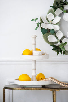 White Two-Tier Round Wooden Tray – close-up